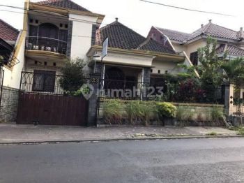 Rumah Strategis Dekat Soehat