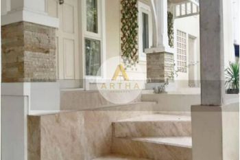 Rumah siap huni Semi Furnish Kota Baru Parahyangan