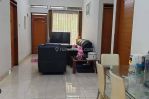 thumbnail-dijual-rumah-di-taman-kopo-indah-3-kondisi-terawat-semi-furnished-1