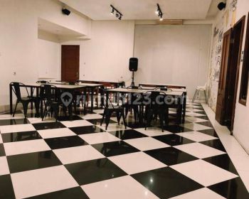 Di Sewa Ruang Usaha Strategis di Jalan Supratman 700 m SHM