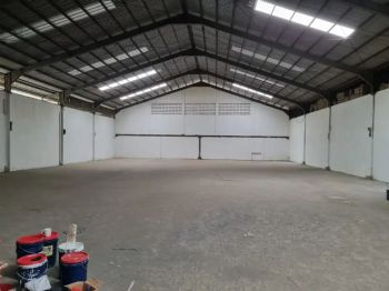 Disewakan gudang pluit lokasi strategis bagus