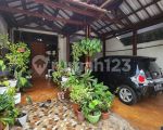 thumbnail-rumah-2-lantai-bagus-di-jalan-wijaya-kusuma-jakarta-timur-1