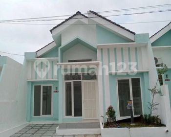 Rumah cluster SHM dekat kampus Undip Tembalang Semarang