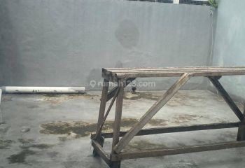 Ruko di sewakan 5 lantai masuk komplek sedikit daerah jakarta pusat