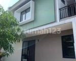 thumbnail-disewakan-rumah-minimalis-di-cluster-dayana-summarecon-bandung-1