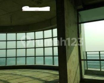 Dijual Penthouse Apartement St. Moritz Tower New Presidential