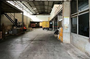 Jual gudang akses kontener 40 fit keamanan 24 jam dekat tol kopo Kopo Jaya