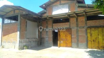 Gudang Siap Pakai Luas 1713 Meter Persegi Lokasi Kasihan Bantul