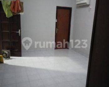 BISA BUAT KANTOR - DEKAT MRT - HARGA SEWA 135 JUTA PER TAHUN -