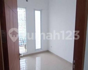 Rumah minimalis disewakan di Mekar wangi