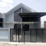 thumbnail-rumah-baru-modern-model-scandinavian-pinggir-jalan-utama-6