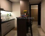 thumbnail-apartement-the-kensington-royal-suites-summarecon-klp-gdg-furnished-baru-7