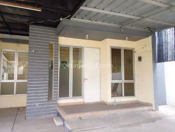 Disewakan Rumah Hoek di Hi2 Harapan Indah 2, Bekasi