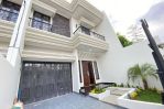 thumbnail-dijual-rumah-2-lantai-dengan-design-yang-modern-brandnew-duren-sawit-jakarta-7