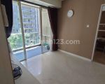 thumbnail-apartemen-landmark-residence-2br-furnished-8