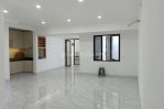 thumbnail-rumah-full-renov-2-lantai-shm-di-alam-sutera-tangerang-6