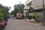 thumbnail-rumah-butuh-renovasi-di-barata-jaya-surabaya-5