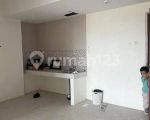 thumbnail-2-br-56-m2-apartemen-puncak-dharmahusada-pool-view-3