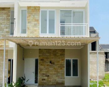 Rumah 2 Lantai Qurnia Residence Dp 2jt Bebas Banjir