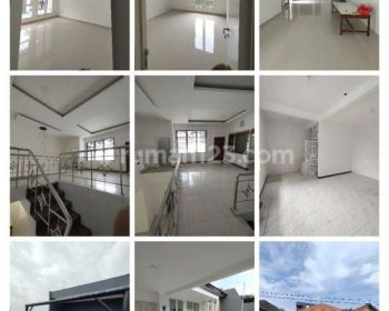 Dijual Rumah 2,5 Lantai Bagus Siap Huni di Ngagel Jaya Tengah