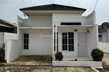 Rumah Siap Huni Lokasi Strategis Akses Angkot