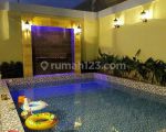 thumbnail-ready-unit-rumah-mewah-sudah-lengkap-dengan-kolam-renangnya-9