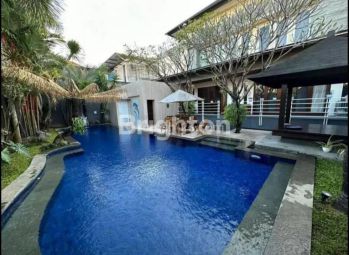 Villa Dekat Kerobokan
