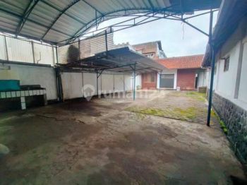 Disewakan Ruang Usaha Jl Pajjran Mainroad Sebrang Gor Pajajaran