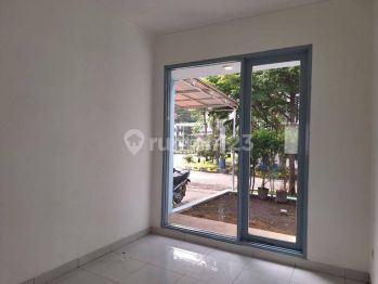 Disewakan Rumah Cluster Cherryfield Nyaman Terawat