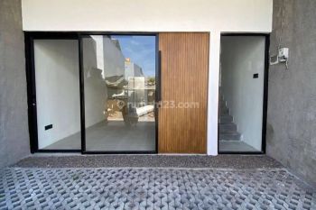 Disewakan Rumah Baru di Kawasan Renon Denpasar Selatan