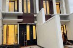 thumbnail-rumah-baru-gress-ketintang-surabaya-13