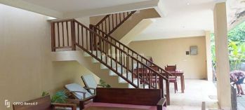 Rent Rumah: Villa for rent