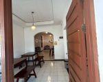 thumbnail-rumah-sayap-turangga-bandung-cocok-untuk-cafe-atau-kantor-4