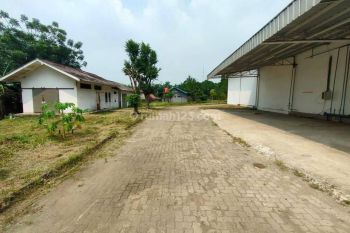 Pabrik di Jalan Raya Pasar kemis Tangerang hdri