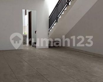 Disewakan Ruko Mainroad Cikoneng Buah Batu Strategis