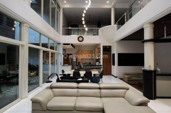 Sale, Hunian Luxury Dan Furnish Diarea Beken Pasirluyu Barat, Bdg