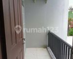 thumbnail-rumah-pakuwon-city-2lantai-semi-furnish-5