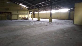 Disewakan Gudang di Kiara Condong