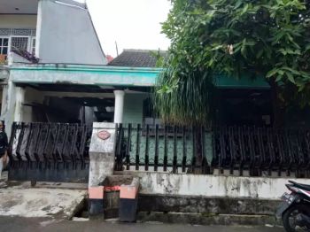 Di jual rumah hitung Tanah