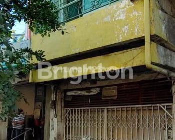 RUKO TENGAH KOTA, COCOK UTK USAHA, RMH MKN, KANTOR, RMH TINGGAL. DLL MT .HARYONO