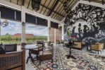 thumbnail-for-sale-immerse-yourself-in-the-opulent-heritage-vibes-of-this-resort-villa-1