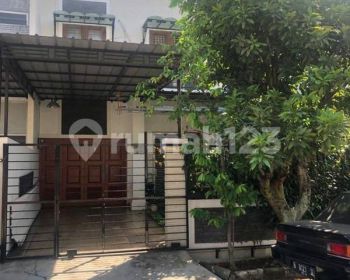 Rumah Strategis Dekat Terminal Bus Lippo Karawaci Harga Terbaik J18262