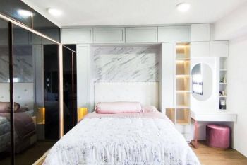 Full Furnish Mewah apartemen Puncak Kertajaya 2 BR Dekat Its