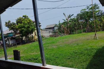 Di   Tanah.sangat Strategist.  Bebas Bbanjiir