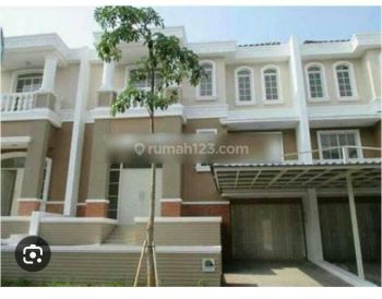 Rumah green lake ckuster Europe boalevard  ( lisa  12/1)