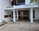 thumbnail-rumah-semi-furnished-disewakan-area-denpasar-utara-2