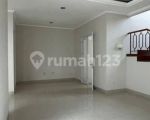 thumbnail-disewakan-rumah-asri-2-lt-cluster-whitsand-greenwich-bsd-city-4