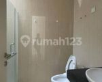 thumbnail-disewakan-rumah-asri-2-lt-cluster-whitsand-greenwich-bsd-city-13