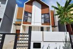 thumbnail-rumah-baru-siap-huni-lokasi-dekat-stasion-jurangmangu-0