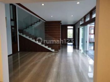 Rumah Mewah Termurah di Setra Duta Pasteur Bandung